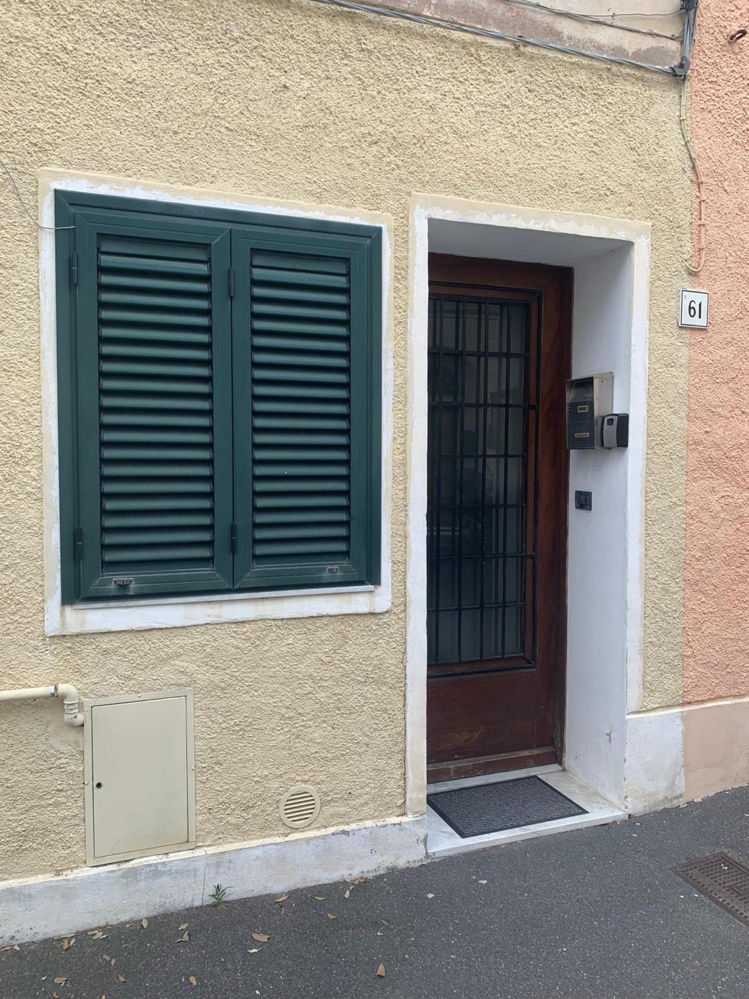La Casetta Di Ash Livorno Exterior photo